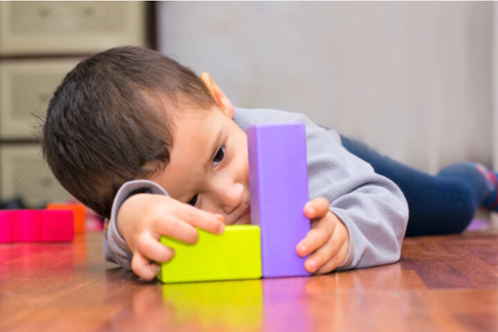 autisme chez l'enfant