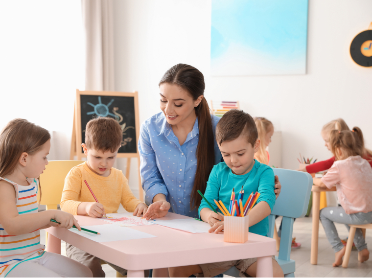 métiers petite enfance