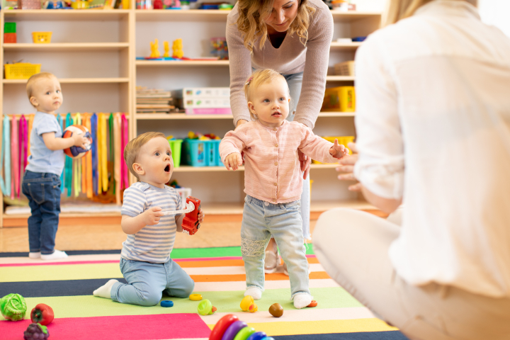 premiers pas de bébé