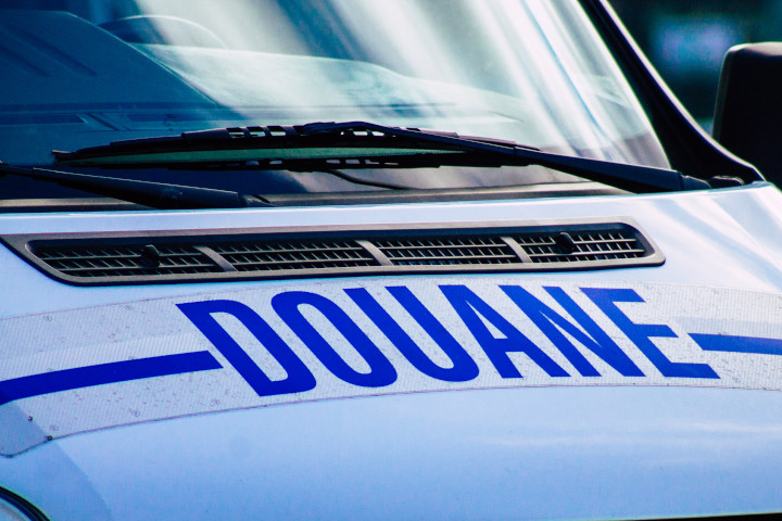 Le concours externe de contrôleur des douanes