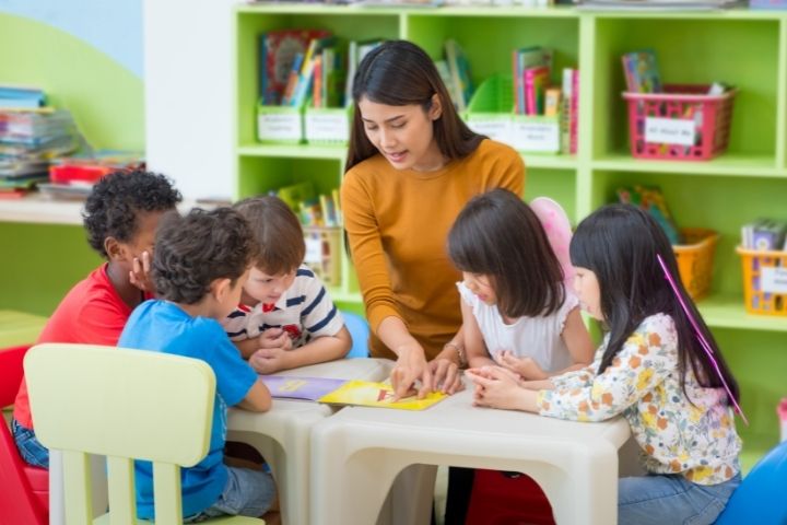 Travailler avec les enfants