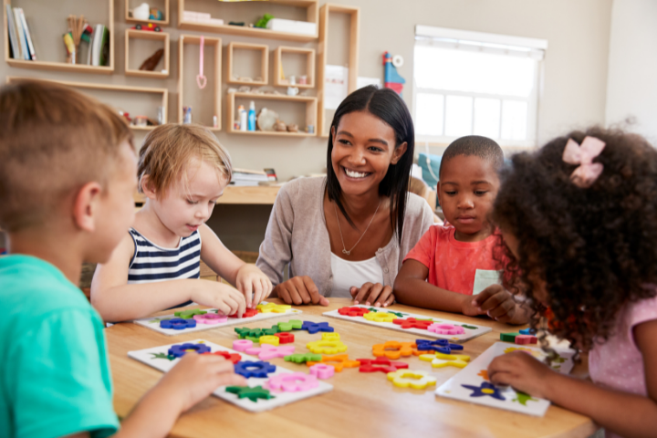 Travailler dans la petite enfance