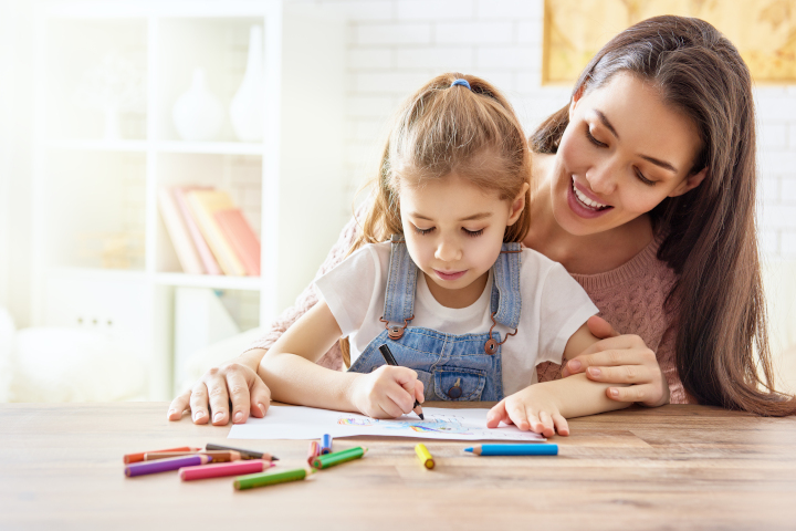 travailler en crèche sans diplôme